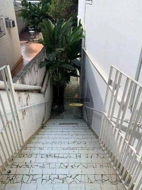 Casa à venda e aluguel, 341m² - Foto 14