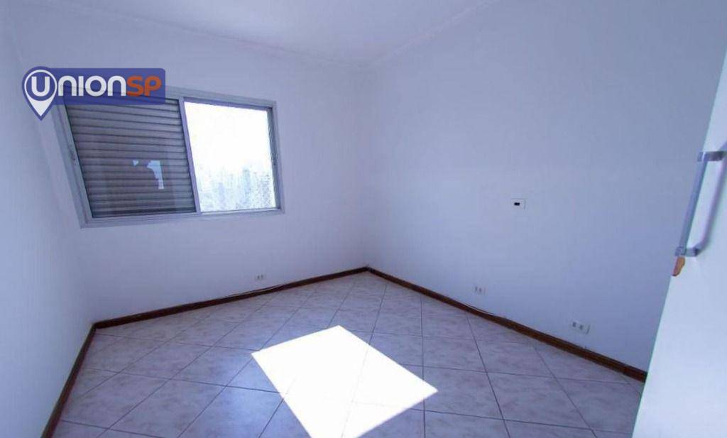 Apartamento à venda com 3 quartos, 140m² - Foto 8