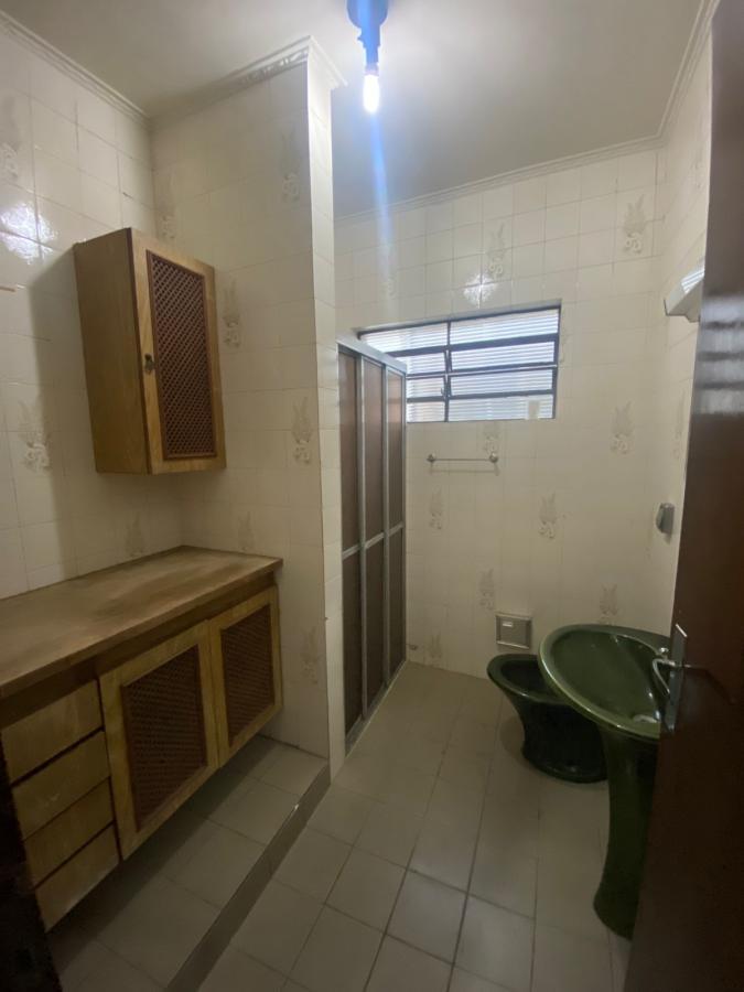 Sobrado para alugar com 4 quartos, 250m² - Foto 13