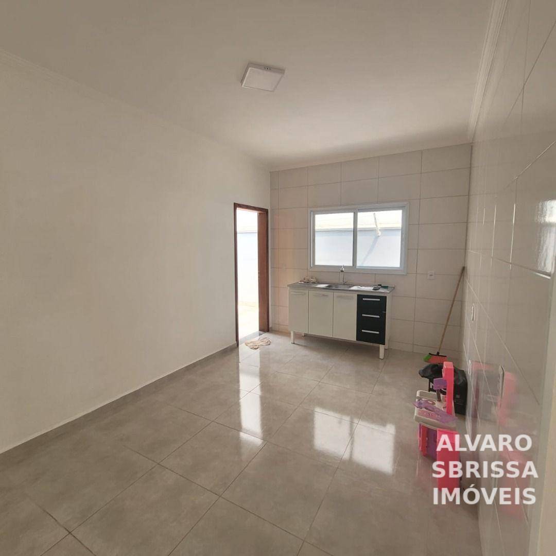 Casa à venda com 3 quartos, 114m² - Foto 9