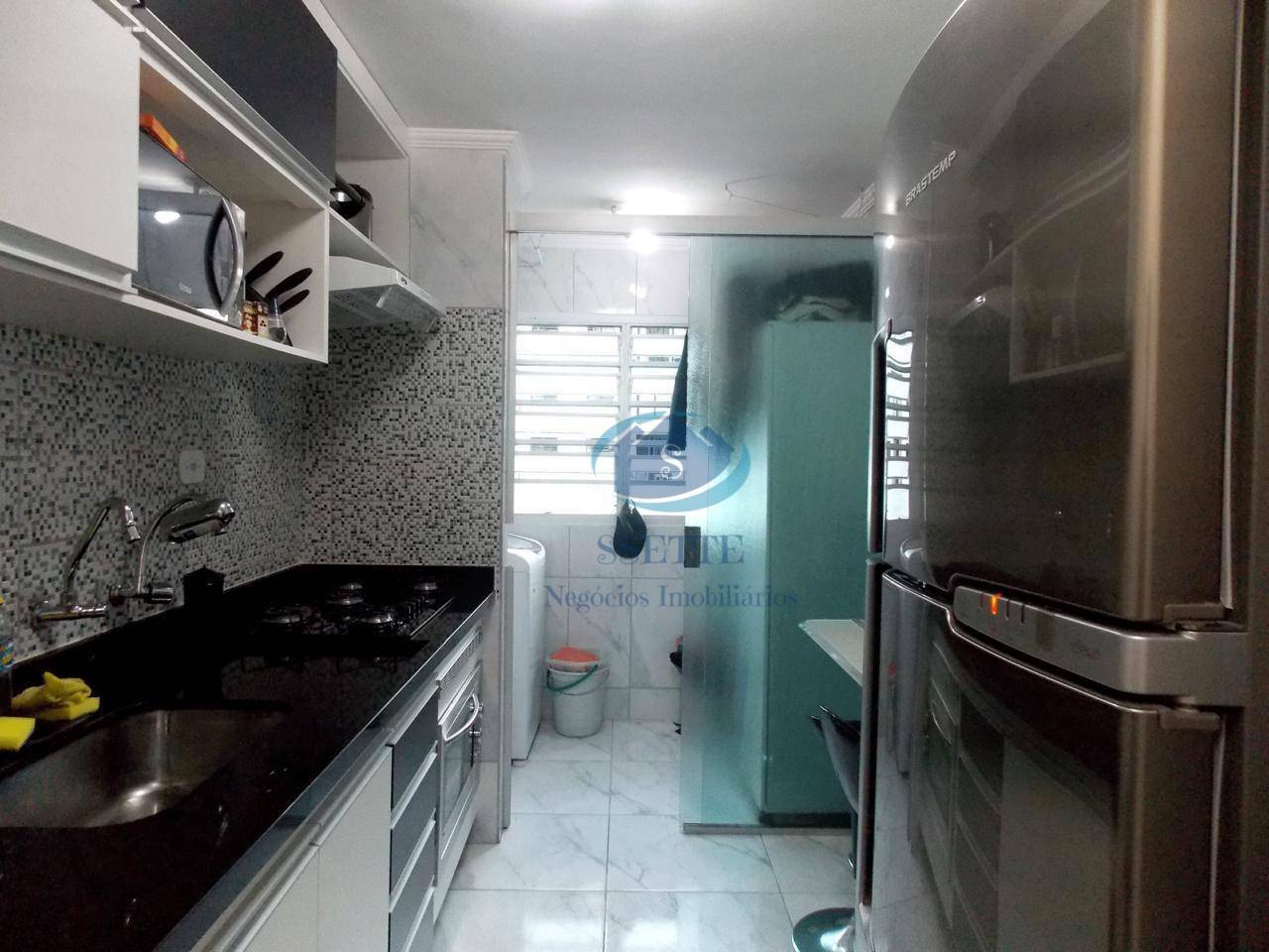 Apartamento à venda com 2 quartos, 55m² - Foto 14