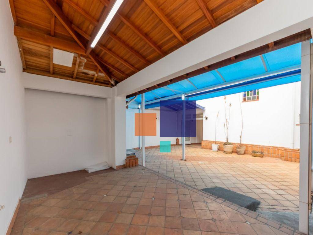 Sobrado à venda com 3 quartos, 220m² - Foto 44