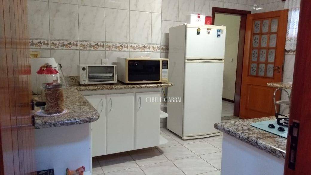 Casa à venda com 3 quartos, 190m² - Foto 7