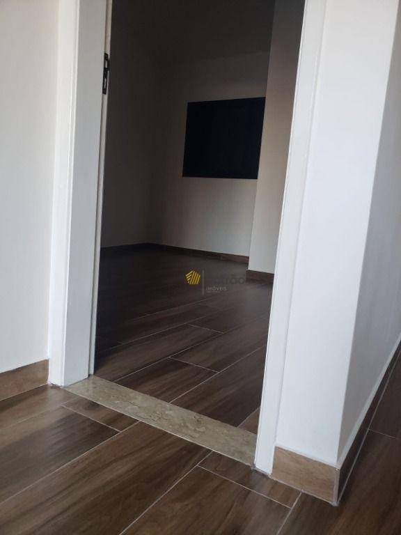 Apartamento à venda com 1 quarto, 57m² - Foto 8