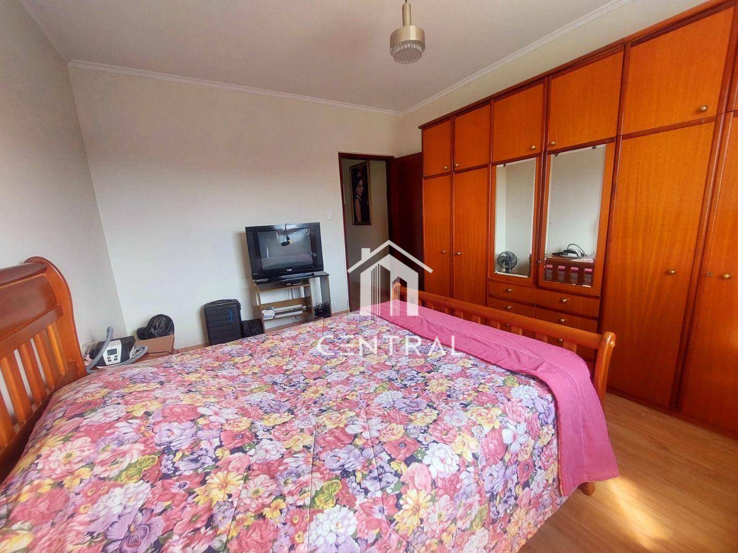 Sobrado à venda com 2 quartos, 180m² - Foto 14