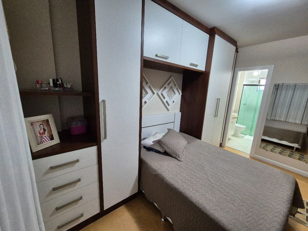 Apartamento à venda com 3 quartos, 87m² - Foto 16