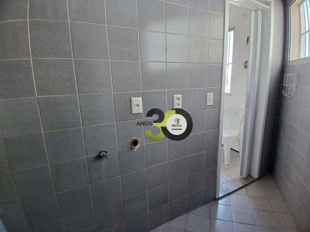 Apartamento para alugar com 3 quartos, 100m² - Foto 23