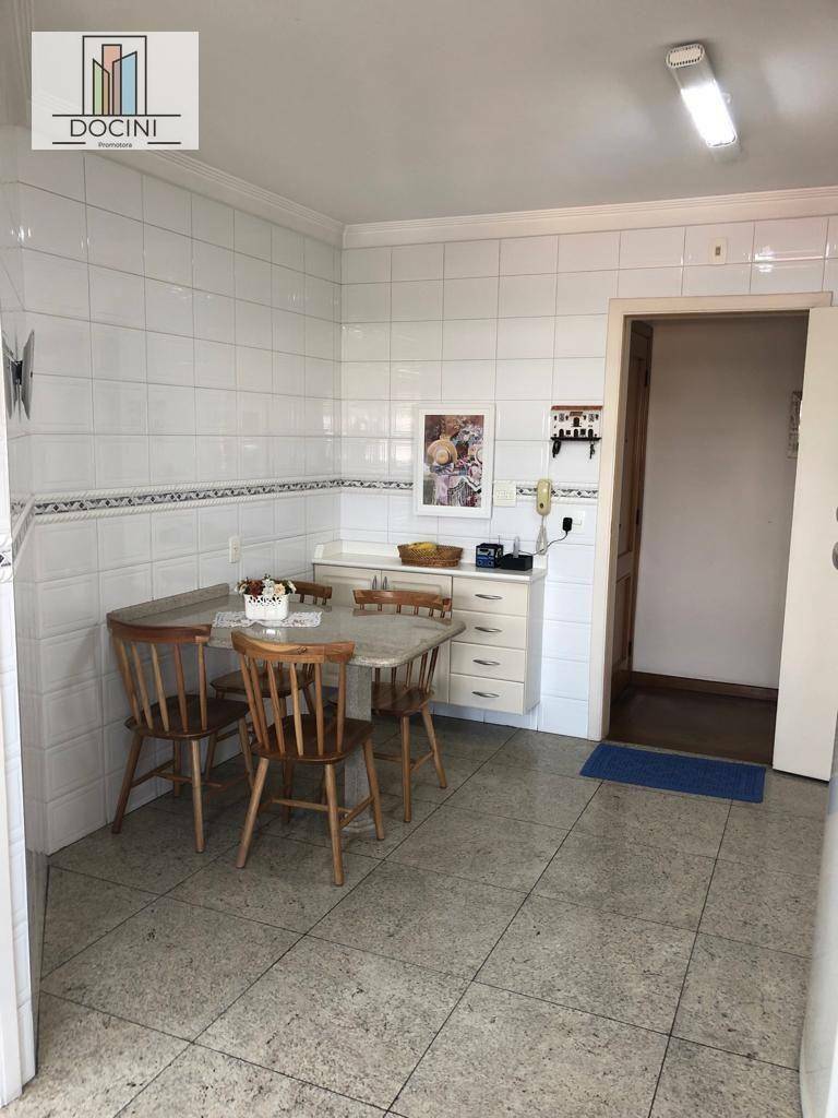 Apartamento à venda com 3 quartos, 122m² - Foto 46