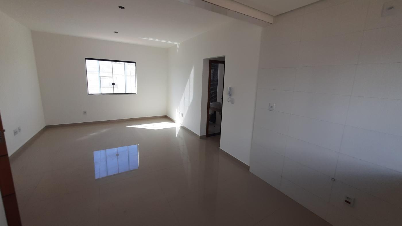 Apartamento à venda com 3 quartos, 83m² - Foto 5