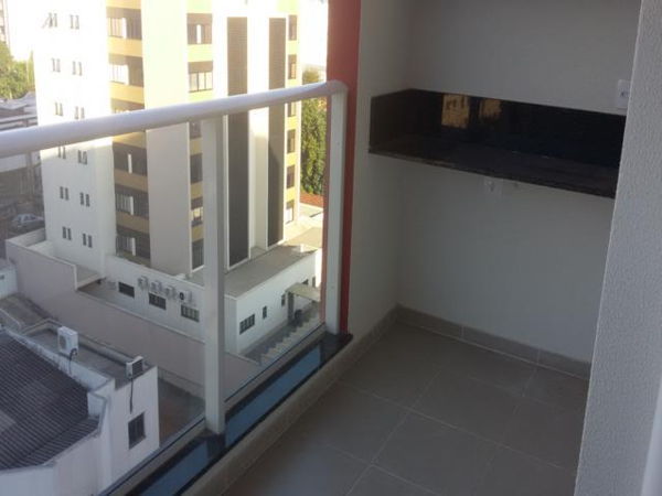 Apartamento à venda com 2 quartos, 63m² - Foto 3