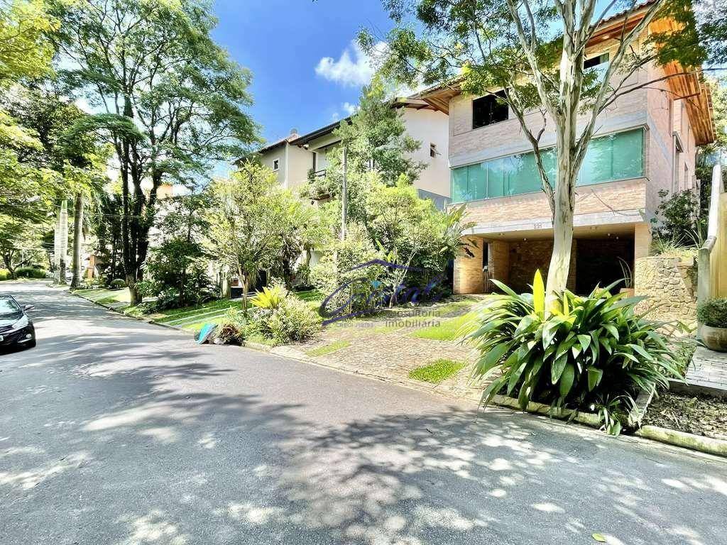 Casa de Condomínio para alugar com 4 quartos, 350m² - Foto 1