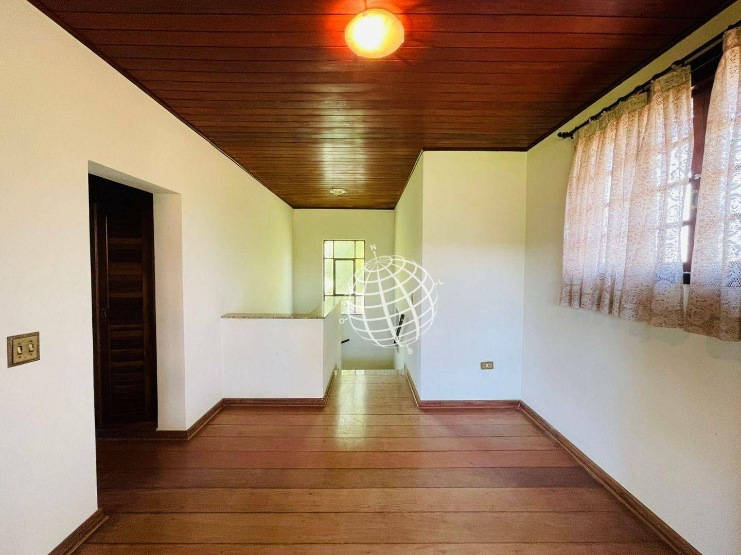 Casa à venda com 3 quartos, 223m² - Foto 19