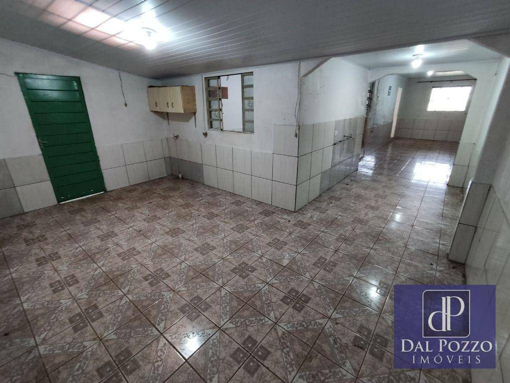 Casa à venda com 3 quartos, 50m² - Foto 11