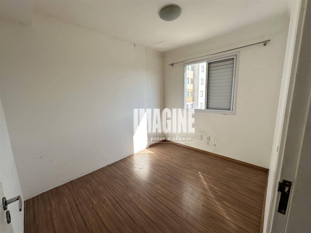 Apartamento à venda com 2 quartos, 45m² - Foto 6