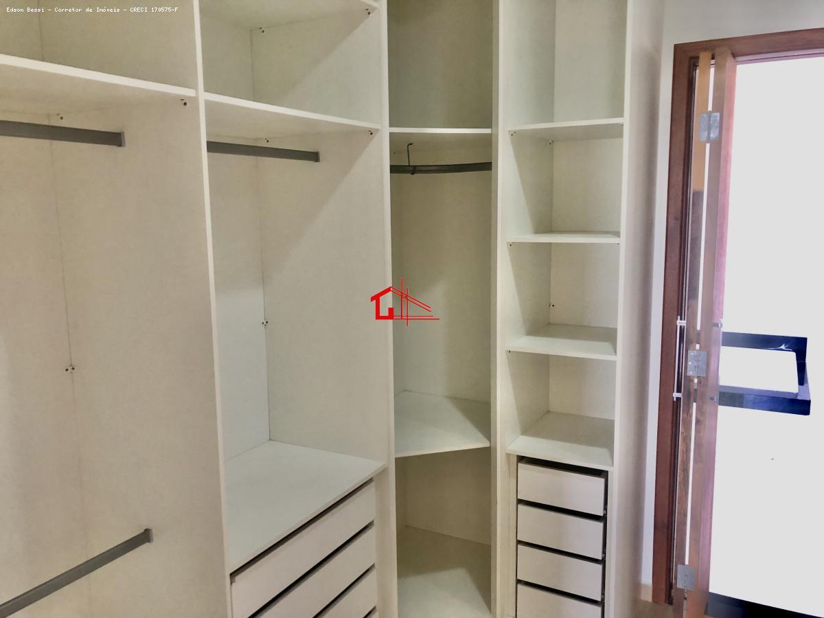 Casa de Condomínio à venda com 4 quartos, 318m² - Foto 41