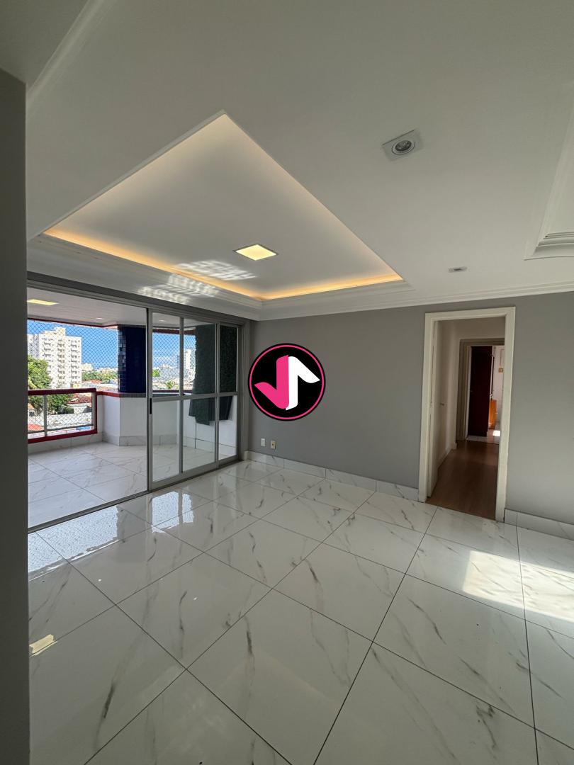 Apartamento à venda com 3 quartos, 150m² - Foto 1