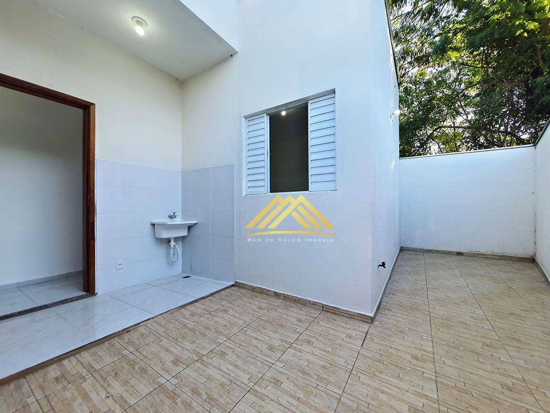 Casa à venda com 1 quarto, 39m² - Foto 14