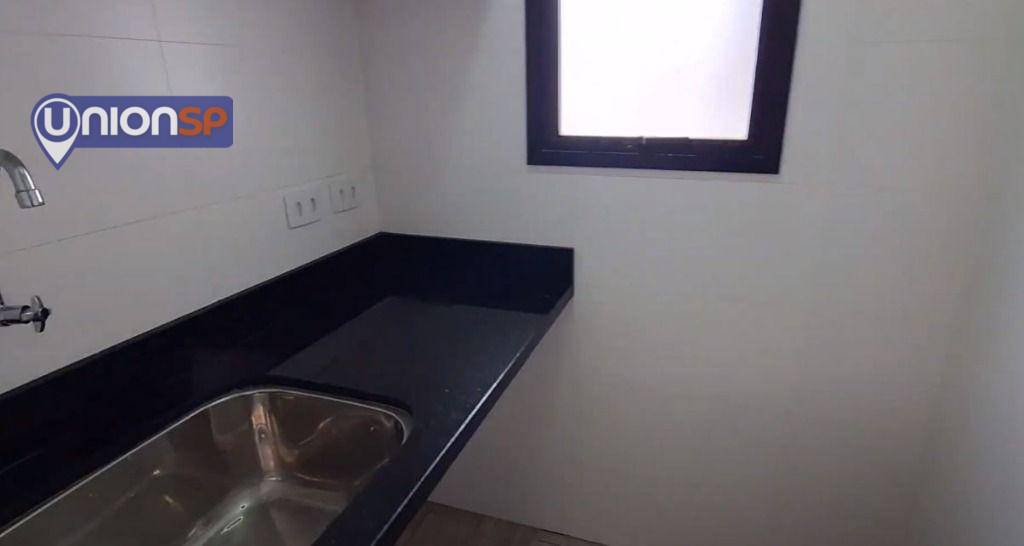 Apartamento à venda com 2 quartos, 70m² - Foto 17