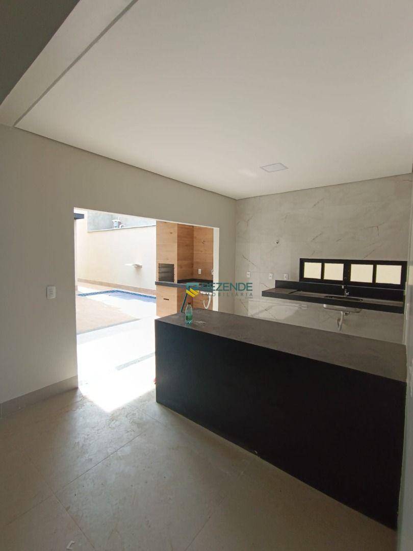 Casa, 3 quartos, 149 m² - Foto 2