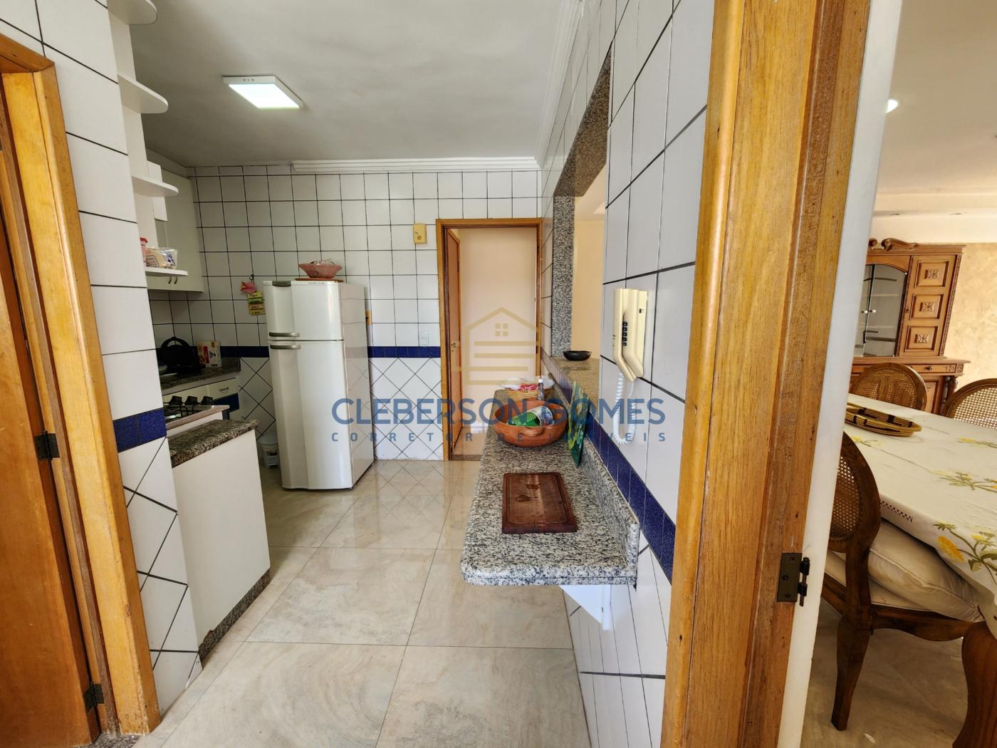 Apartamento à venda com 4 quartos, 240m² - Foto 31