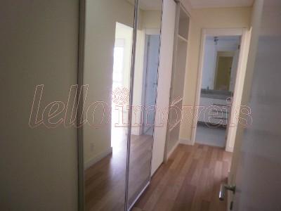 Apartamento para alugar com 3 quartos, 160m² - Foto 11