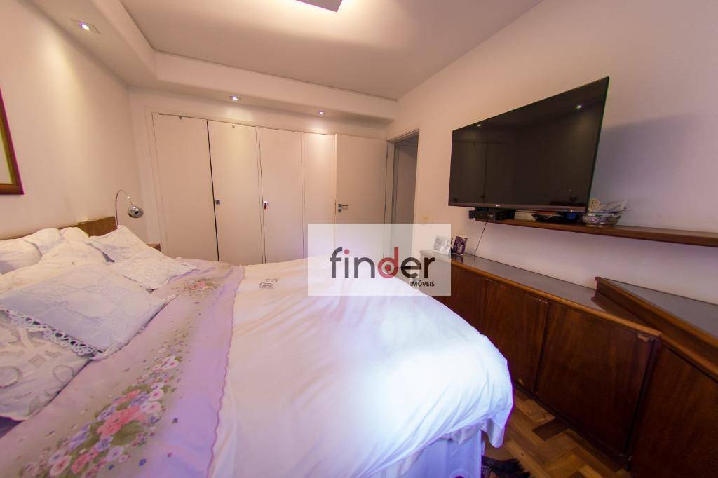 Apartamento à venda com 3 quartos, 130m² - Foto 11