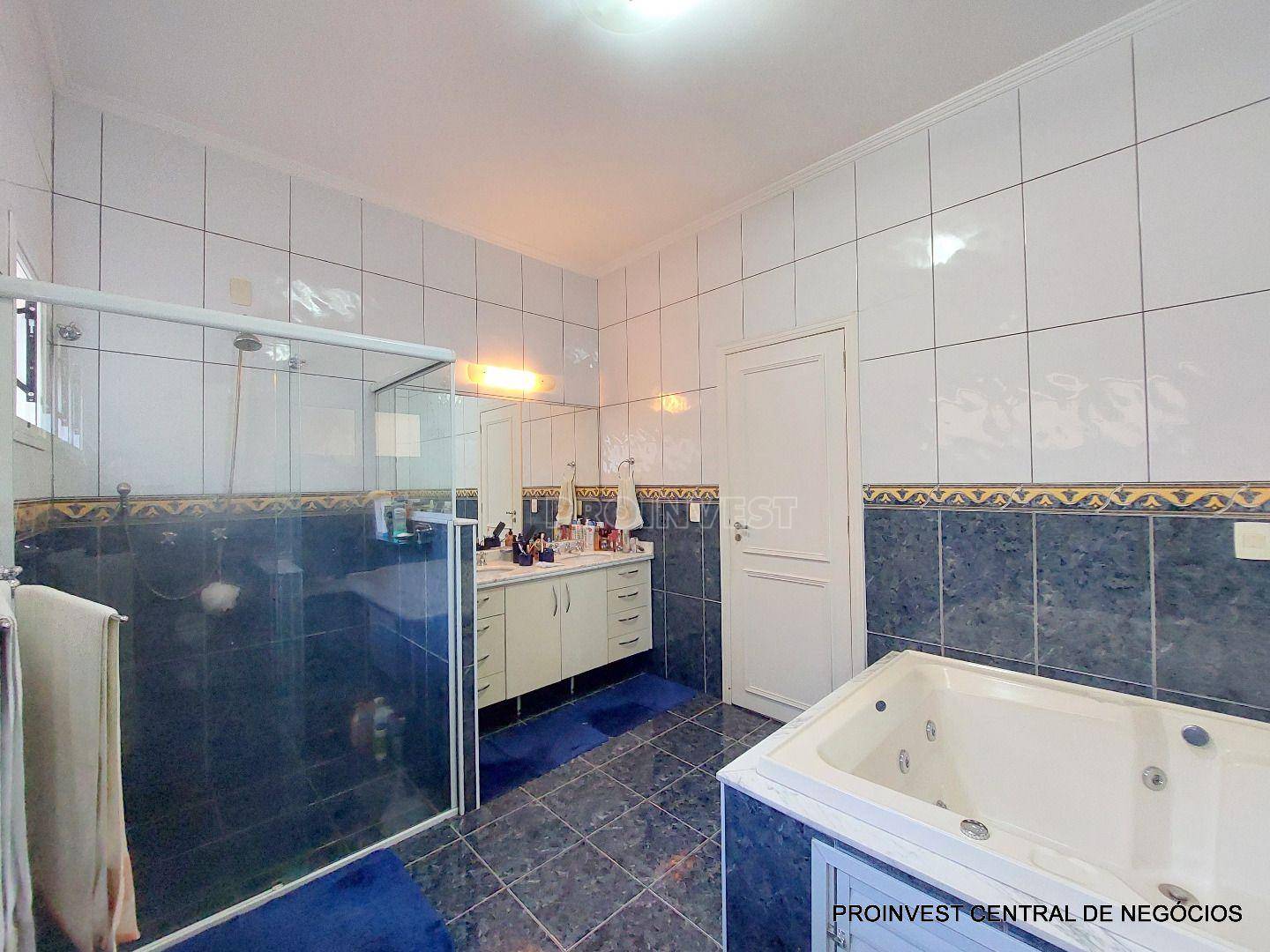 Casa de Condomínio à venda com 4 quartos, 600m² - Foto 34