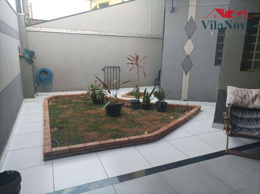 Casa à venda com 3 quartos, 170m² - Foto 5