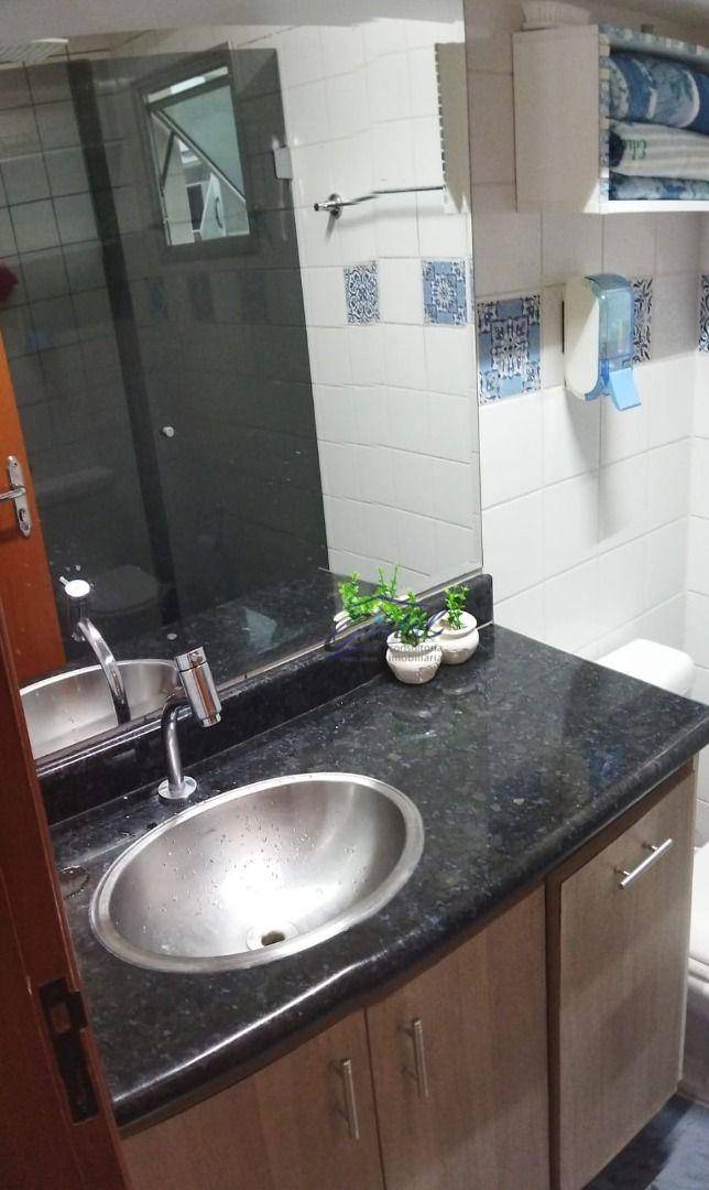 Apartamento à venda com 2 quartos, 62m² - Foto 7