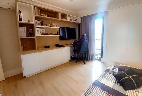 Apartamento à venda com 3 quartos, 324m² - Foto 30