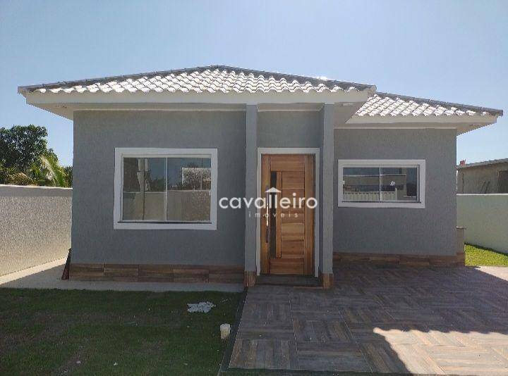 Casa à venda com 3 quartos, 133m² - Foto 1