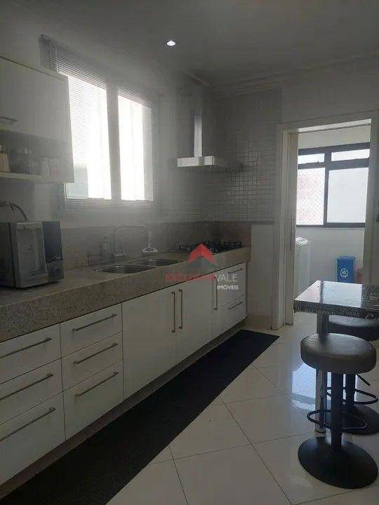 Apartamento à venda com 4 quartos, 124m² - Foto 15
