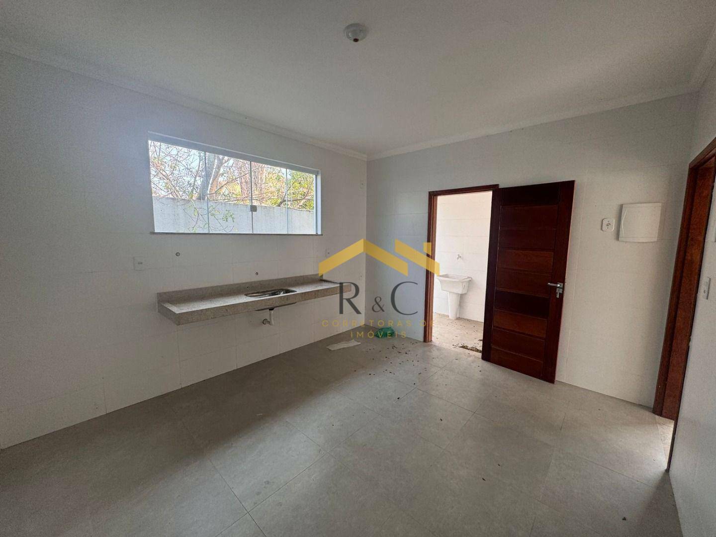 Casa à venda com 3 quartos, 108m² - Foto 11