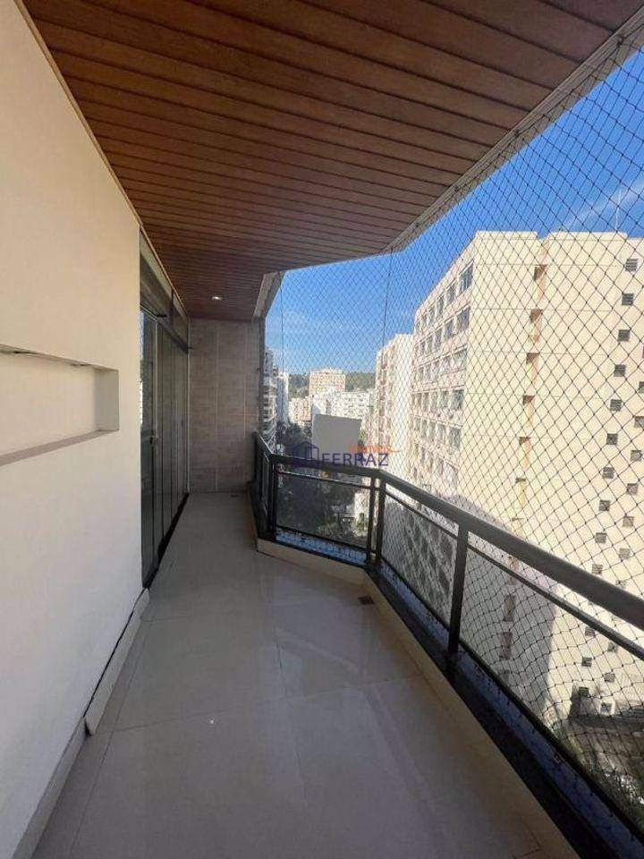 Cobertura à venda com 3 quartos, 290m² - Foto 1