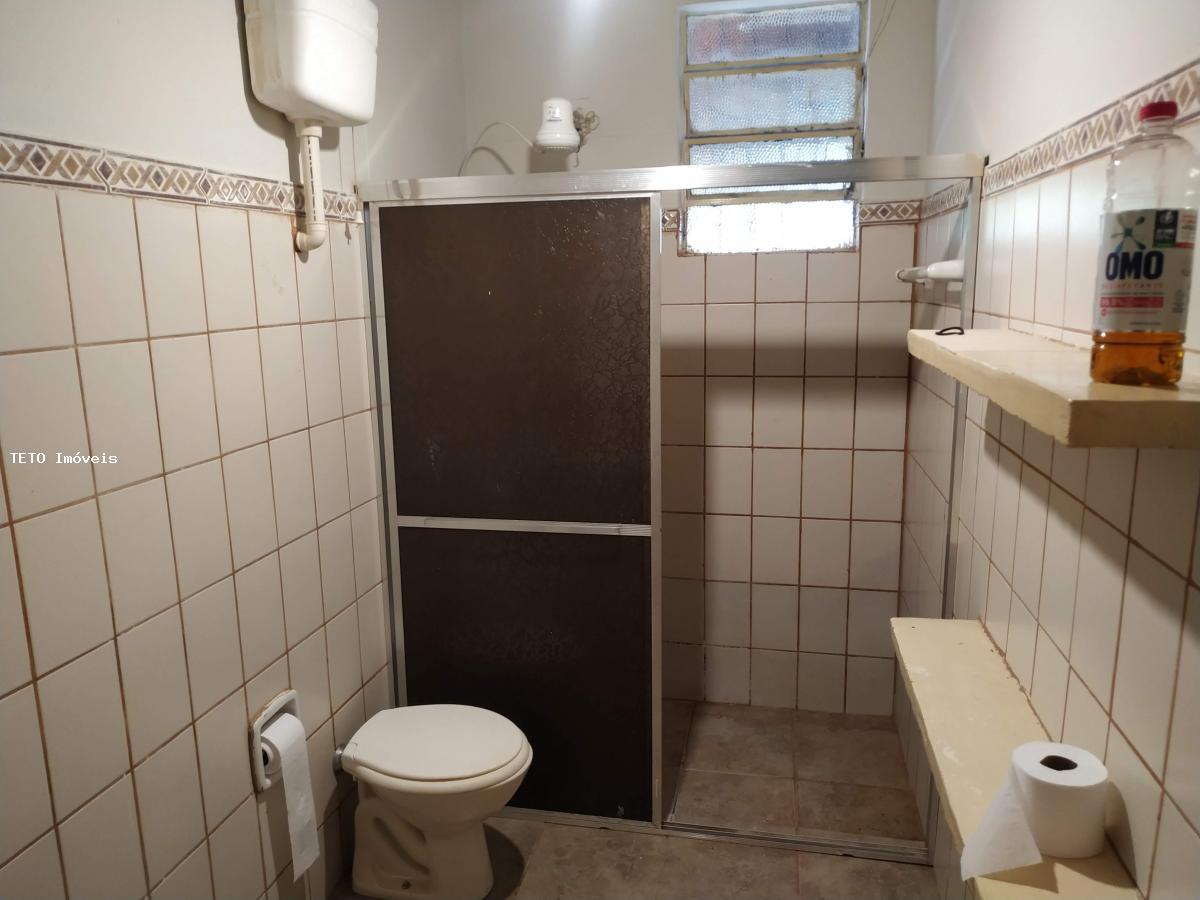 Casa à venda com 4 quartos, 1200m² - Foto 14