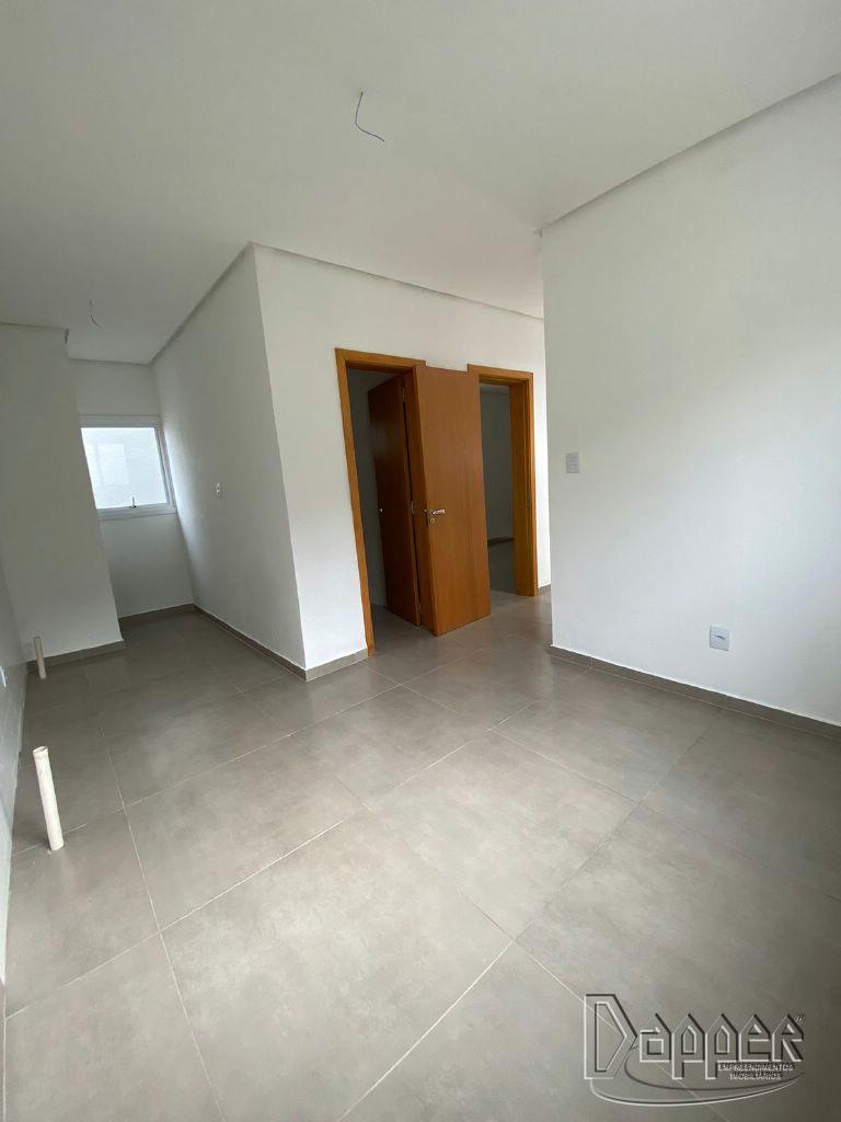 Casa à venda com 3 quartos, 99m² - Foto 5