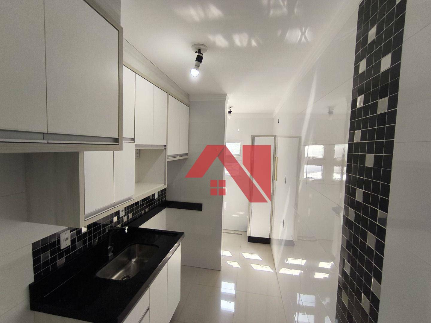 Apartamento à venda com 3 quartos, 74m² - Foto 12