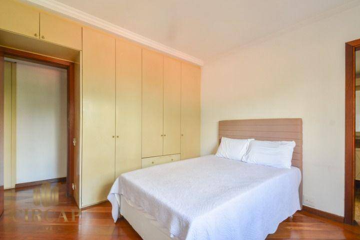 Apartamento à venda com 4 quartos, 235m² - Foto 20