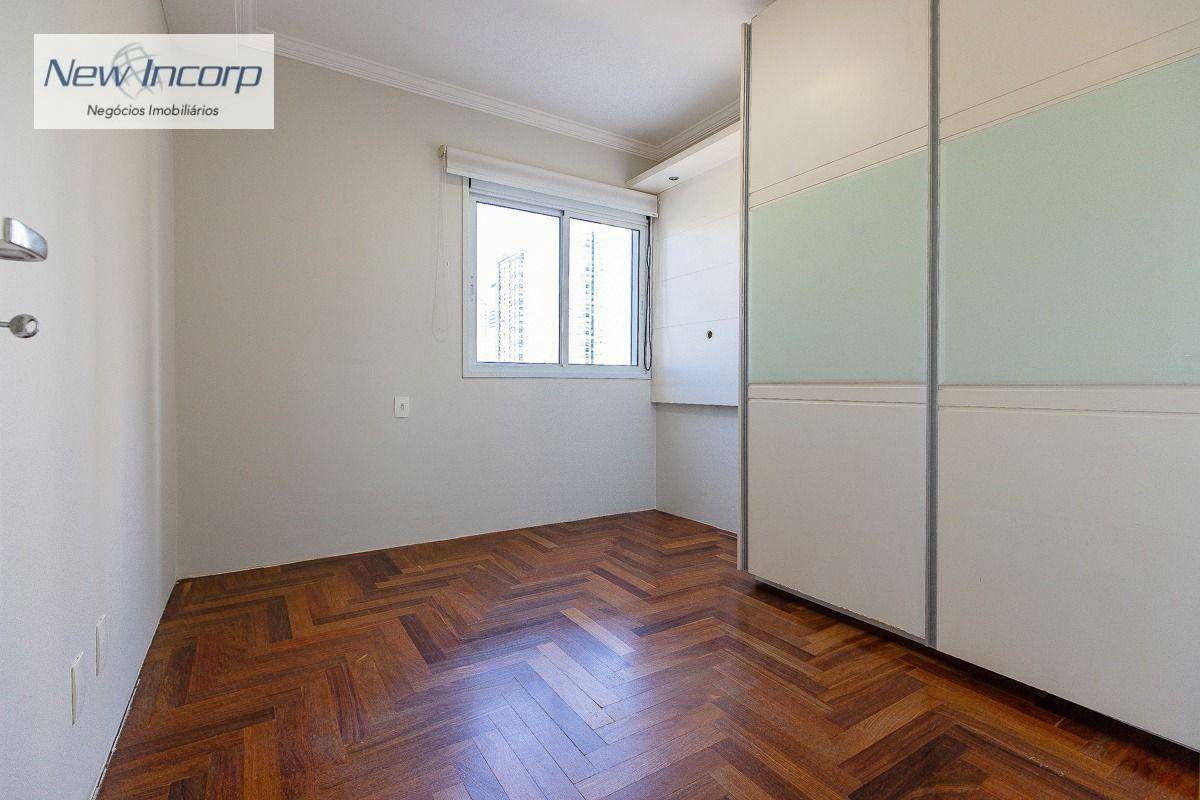 Apartamento à venda com 4 quartos, 180m² - Foto 24