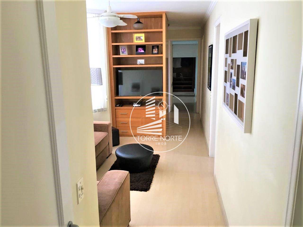 Apartamento à venda com 4 quartos, 220m² - Foto 8