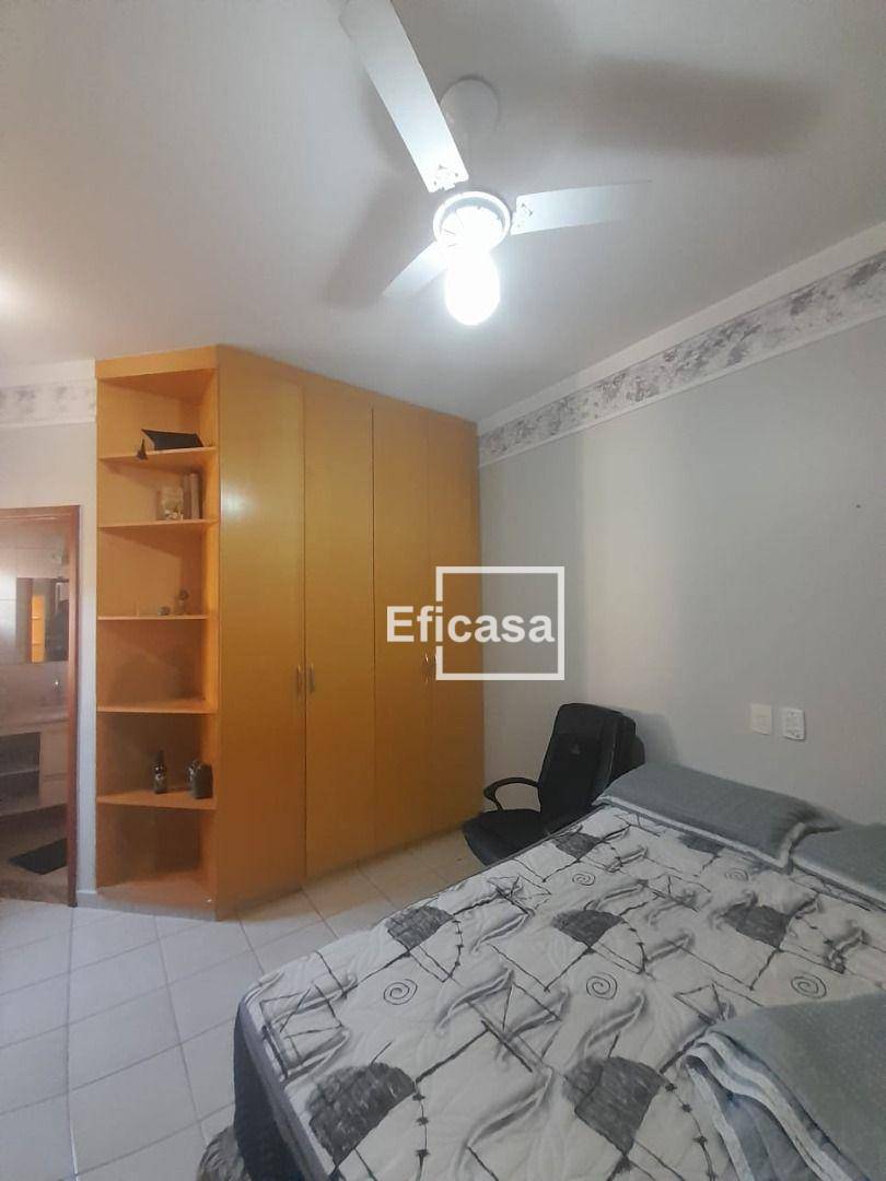 Casa à venda com 3 quartos, 294m² - Foto 17