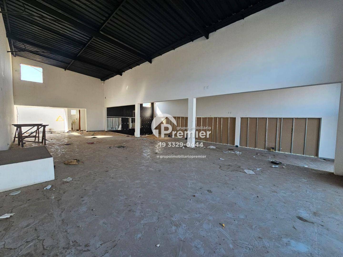 Loja-Salão para alugar, 216m² - Foto 1