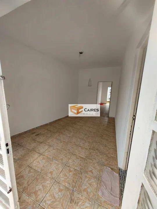 Casa à venda com 3 quartos, 271m² - Foto 18