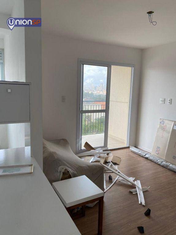 Apartamento à venda com 2 quartos, 62m² - Foto 2