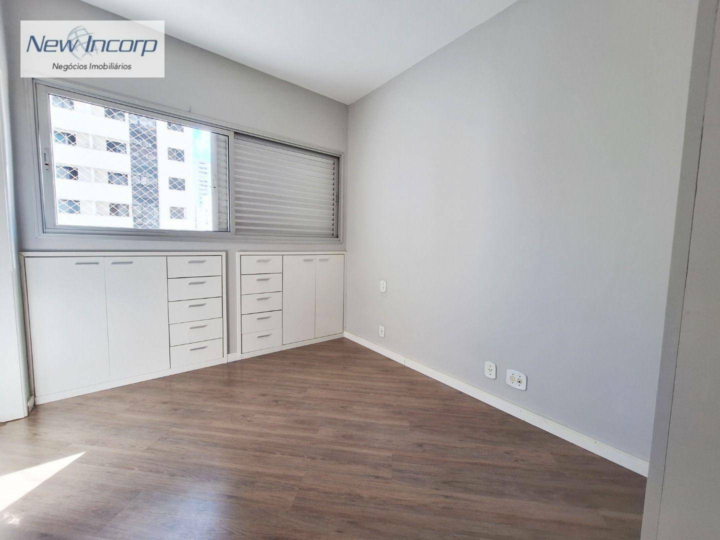 Apartamento à venda com 2 quartos, 65m² - Foto 16