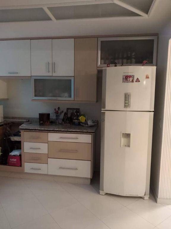 Sobrado à venda com 3 quartos, 318m² - Foto 45