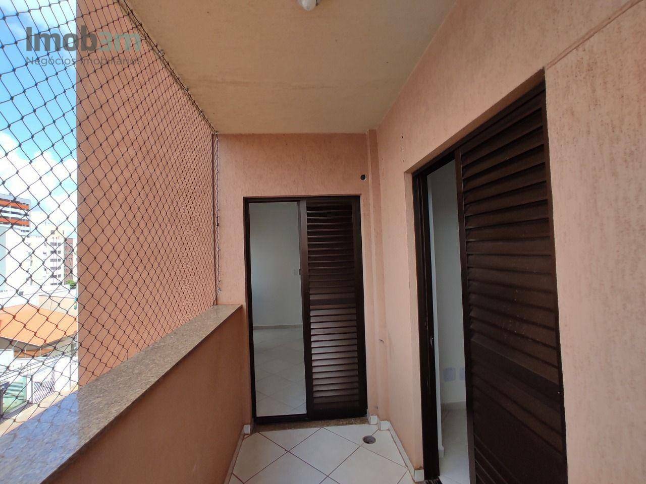 Apartamento à venda com 2 quartos, 65m² - Foto 4