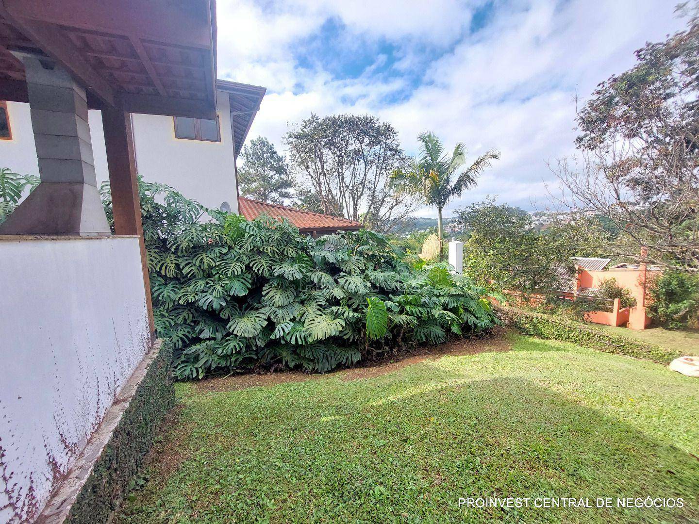 Casa de Condomínio à venda com 4 quartos, 850m² - Foto 29