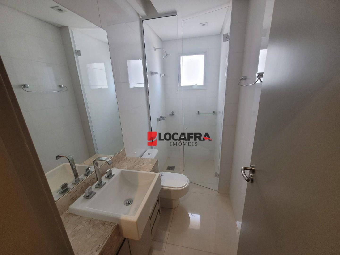 Apartamento à venda com 3 quartos, 245m² - Foto 42