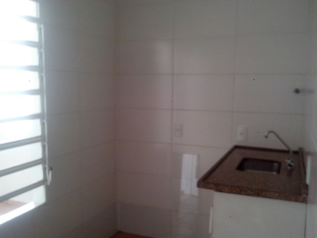 Sobrado à venda com 7 quartos, 300m² - Foto 28